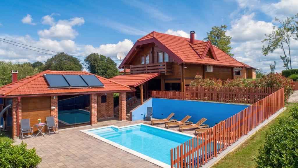Villa Nina by Villas Guide